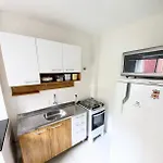 Apto 1 quarto em BC, vista mar, ar condicionado split no quarto e na sala